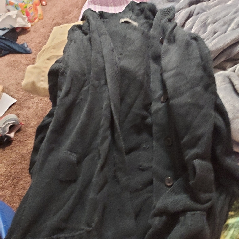 Thick sweater with pockets